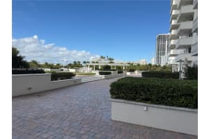 1 Las Olas Cir 306 Fort Lauderdale, FL 33316 - MLS#A11942342