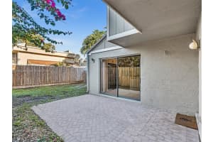 639 Nw 132nd Ter Plantation, FL 33325 - MLS#A11942358