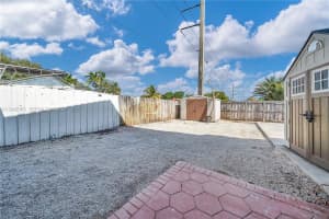 8241 Sw 12th Ter Miami, FL 33144 - MLS#A11942365