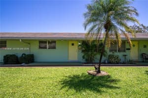 2700 Pierce St APT 2, Hollywood, FL 33020, - MLS#A11942369