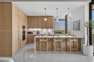 515 Valencia Ave 1103 Coral Gables, FL 33134 - MLS#A11942372