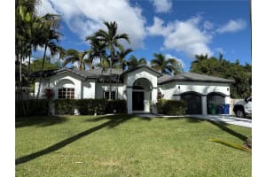 13135 Sw 218th Ter Miami, FL 33170 - MLS#A11942395