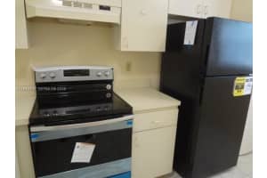 426 Ne 210th Cir Ter 103-2 Miami, FL 33179 - MLS#A11942417