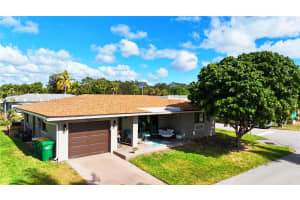4701 44th Street, Tamarac, FL 33319 - MLS#A11942426