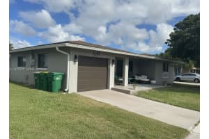 4701 44th Street, Tamarac, FL 33319 - MLS#A11942426