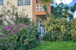 11840 Ne 19th Dr 9, North Miami