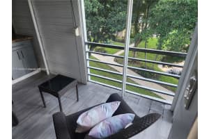 5001 Nw 34th St 305 Lauderdale Lakes, FL 33319 - MLS#A11942482