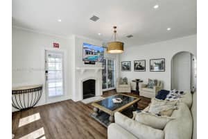 1128 Tyler St Hollywood, FL 33019 - MLS#A11942511