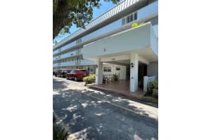 3600 Ne 170th St 402 North Miami Beach, FL 33160 - MLS#A11942524