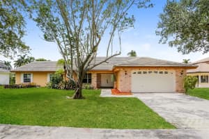 19340 Nw 8th St Pembroke Pines, FL 33029 - MLS#A11942525