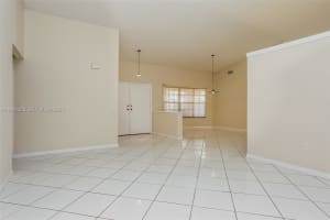 19340 Nw 8th St Pembroke Pines, FL 33029 - MLS#A11942525