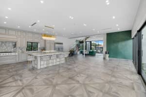 8005 Noremac Ave Miami Beach, FL 33141 - MLS#A11942552