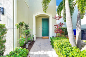 1612 Trailhead Ter Hollywood, FL 33021 - MLS#A11942599