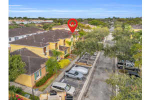 950 Ne 42nd Pl Homestead, FL 33033 - MLS#A11942605