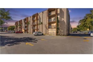 4841 Nw 7th St 303-4, Miami