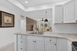 5000 NW 36th St APT 410, Lauderdale Lakes, FL 33319, - MLS#A11942628