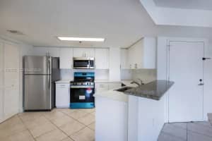 2351 Douglas Rd APT 701, Miami, FL 33145, - MLS#A11942666