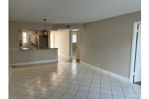 Building 15, 8051 S Colony Cir APT 109, Tamarac, FL 33321, - MLS#A11942681