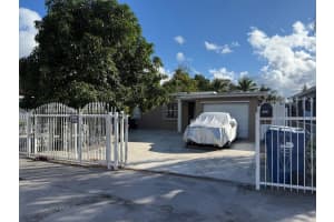 2118 Nw 86th St, Miami