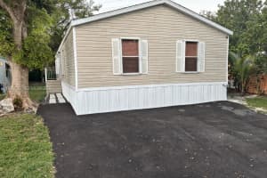 2108 8th Ave N Lake Worth, FL 33461 - MLS#A11942726