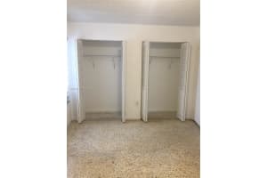 142 SW 18th Ave Apartment 19, Miami, FL 33135, - MLS#A11942755