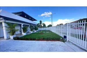 747 E 19th St Hialeah, FL 33013 - MLS#A11942758