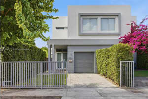 2852 Sw 32nd Ct 2852 Miami, FL 33133 - MLS#A11942777