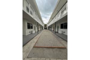 6890 Abbott Ave #4b, Miami Beach, FL 33141, - MLS#A11942779