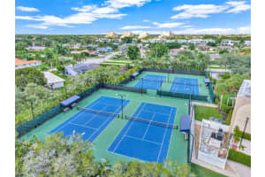 453 Lakeview Dr 1 Weston, FL 33326 - MLS#A11942835