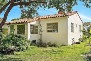 1601 N 16th Ct Hollywood, FL 33020 - MLS#A11942836