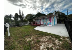 105 Nw 31st St 1 Miami, FL 33127 - MLS#A11942858