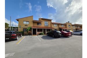 2710 W 60th Pl 202 Hialeah, FL 33016 - MLS#A11942924