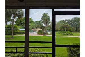 900 Saint Charles Pl L6 Pembroke Pines, FL 33026 - MLS#A11942961