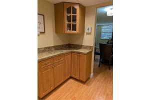 900 Saint Charles Pl L6 Pembroke Pines, FL 33026 - MLS#A11942961