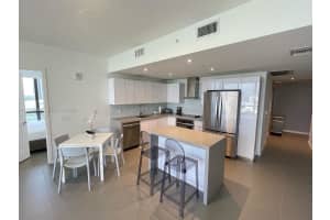 1600 Ne 1st Ave 1220, Miami