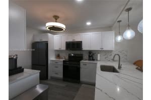 3930 Inverrary Blvd 604-d Lauderhill, FL 33319 - MLS#A11942983