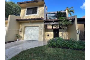 9853 Costa Del Sol Blvd 103-f Doral, FL 33178 - MLS#A11942986