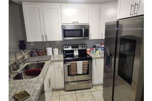 7070 Nw 174th Ter 101 Hialeah, FL 33015 - MLS#A11943020