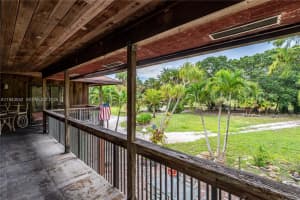 576 Marshall Road, West Palm Beach, FL 33413 - MLS#A11943042