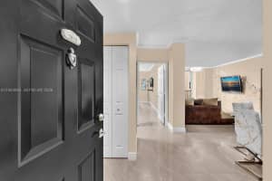 17100 N Bay Rd 1418 Sunny Isles Beach, FL 33160 - MLS#A11943064