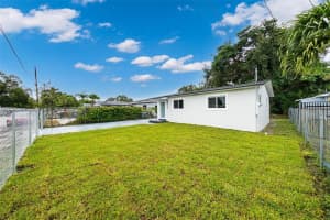 2951 Nw 47th St Miami, FL 33142 - MLS#A11943065