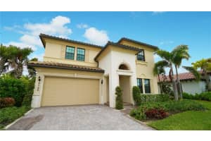 8725 Parkland Bay Dr, Parkland 8725 Parkland Bay Dr, Parkland