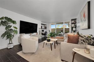 10875 Sw 112th Ave 118, Miami