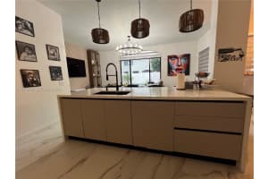 7782 Nw 18th St Pembroke Pines, FL 33024 - MLS#A11943106