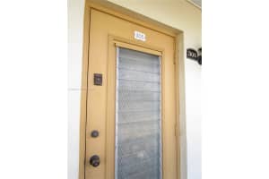 5111 W Oakland Park Blvd 305 Lauderdale Lakes, FL 33313 - MLS#A11943114