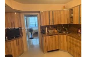 231 174th St 2308 Sunny Isles Beach, FL 33160 - MLS#A11943117