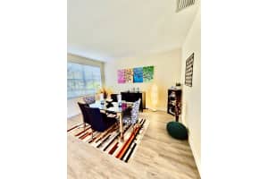 1587 Winterberry Ln Weston, FL 33327 - MLS#A11943152