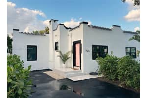 745 Nw 47th Ter, Miami