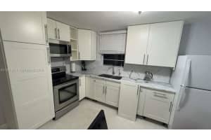 1610 N Hayes Str B Hollywood, FL 33020 - MLS#A11943271