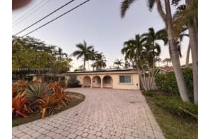 2101 Ne 25th St 2101 Wilton Manors, FL 33305 - Off Market